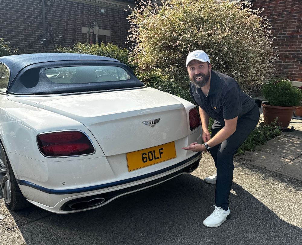 Een dure nummerplaat - Blog