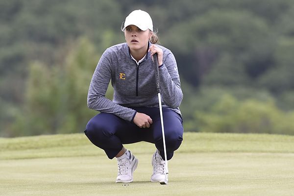 Sophie Bert bij de 66 starters in St Omer