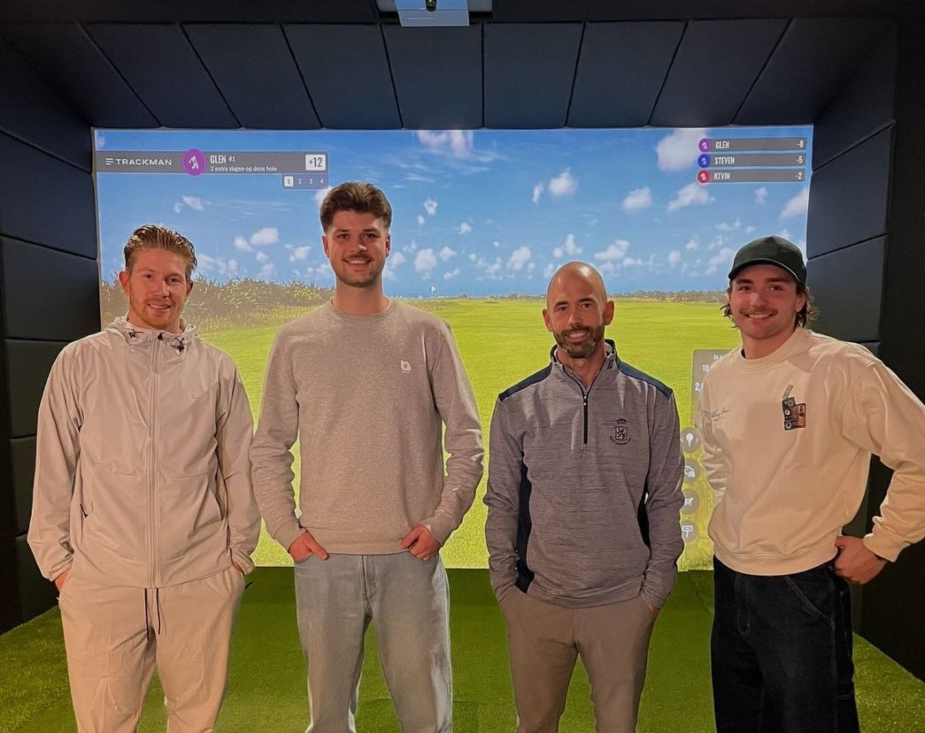 Steven Defour en Kevin De Bruyne duelleren in Beats of Golf - Blog