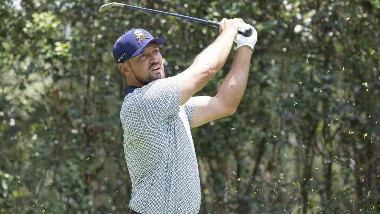 Bryson Dechambeau joue parfois depuis les tees avant.