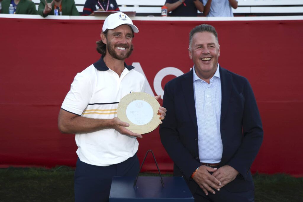 Tommy Fleetwood kreeg Nicklaus – Jacklin Award als beste Ryder Cupper gekroond  - Blog