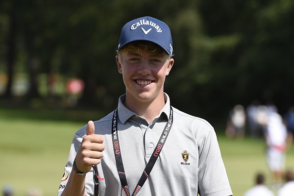 Arthur Haghedooren en Amaury Wouters delen leiding in BIAC
