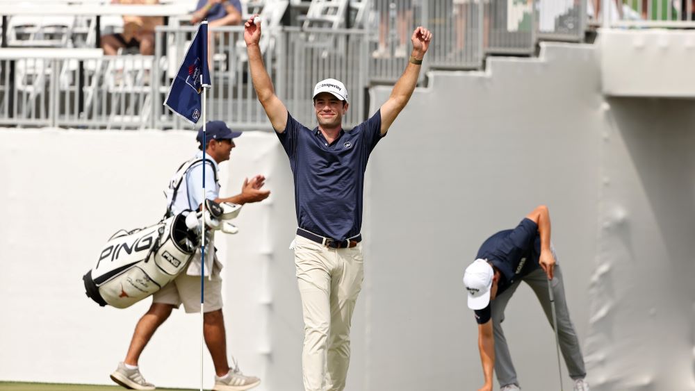 Adrien Dumont de Chassart, spectateur lors d'un trou en un