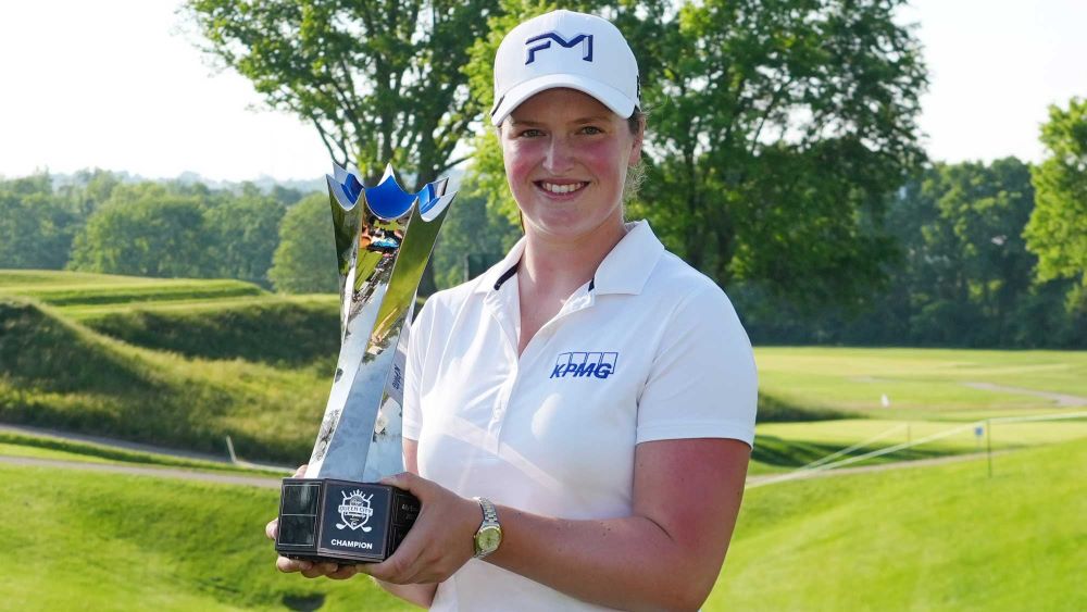 Lottie Woad wint, Manon De Roey schittert in Kroger Queen Champioinship - Blog