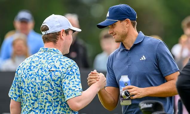 Adrien Dumont de Chassart moet overwerken