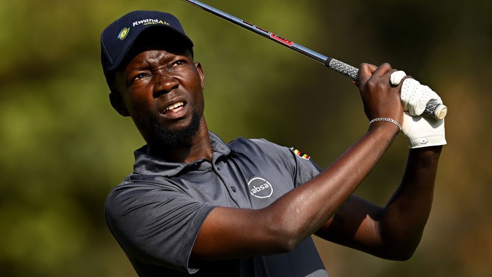 Oegandese golfheld start niet in Magical Kenya Open