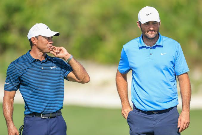 Scottie Scheffler in vergelijking met Tiger Woods  