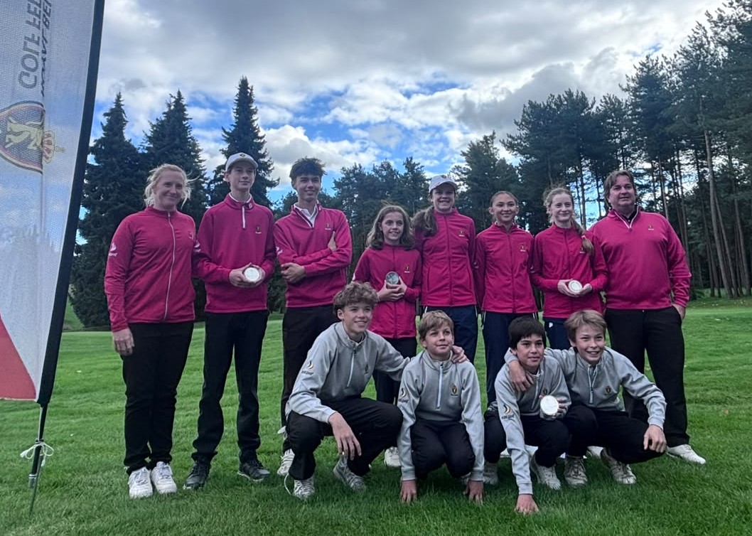 Nederlandse U12 / U14 winnen Derby der Lage Landen