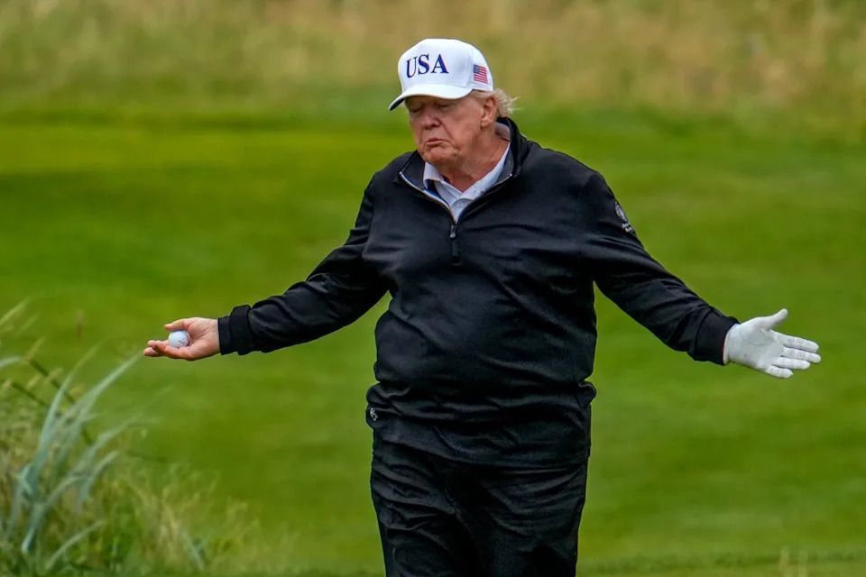Donald Trump krijgt de hulp van een coöperatieve caddie - Blog