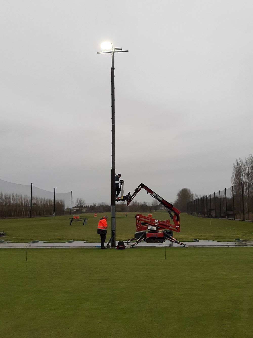 Op De Wijnvelden ziet men meer...