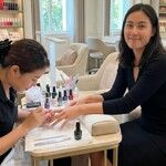 Mooi zijn… met nepnagels