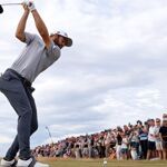 Cam Young en zijn rustmoment in de backswing